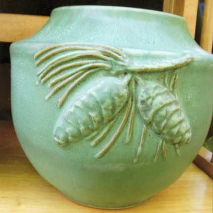 Holly Shaw Pottery